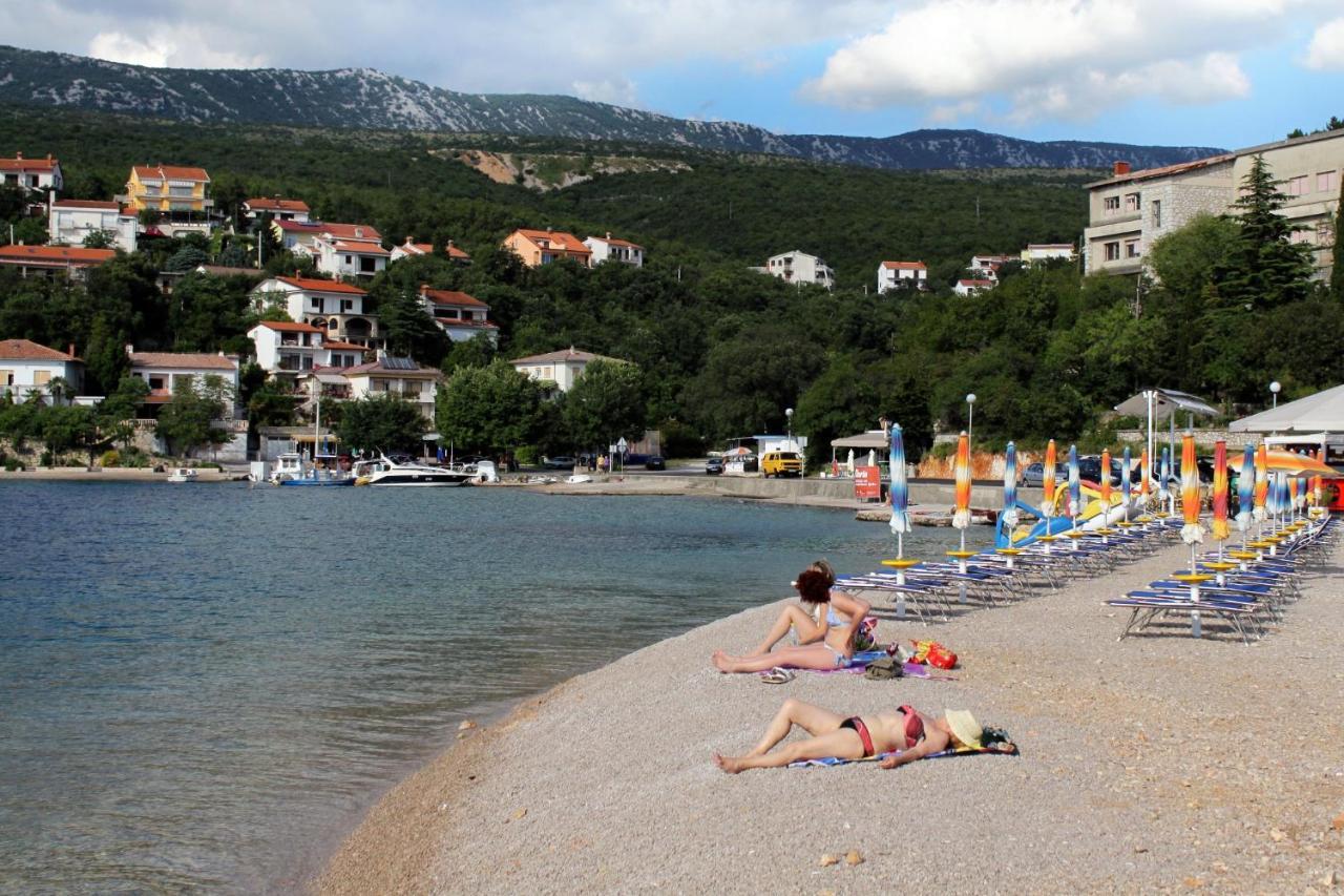 Apartments With A Swimming Pool Jadranovo, Crikvenica - 3238 Bagian luar foto
