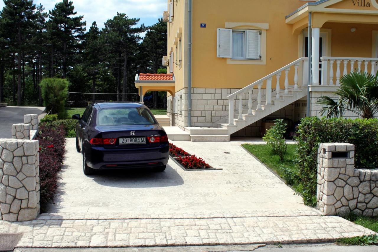 Apartments With A Swimming Pool Jadranovo, Crikvenica - 3238 Bagian luar foto