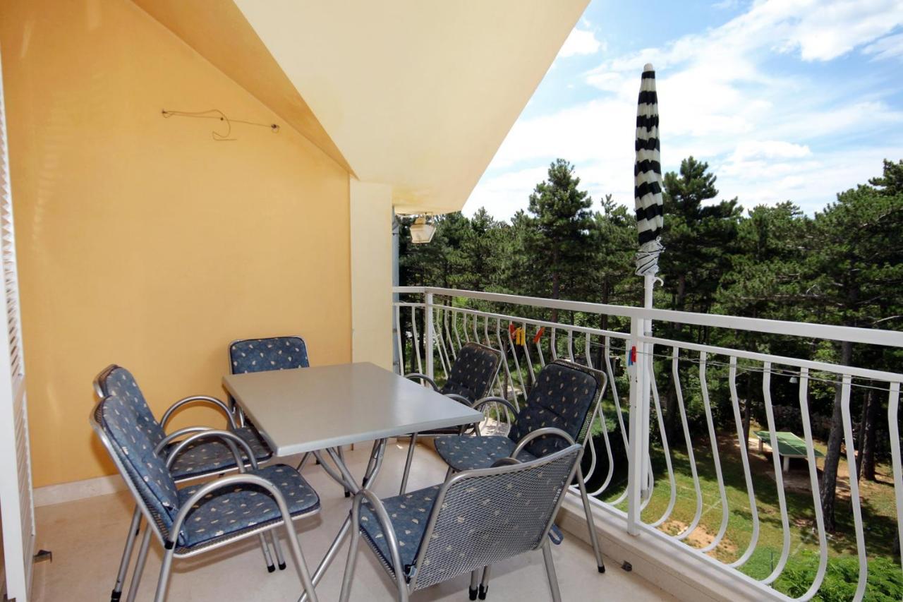 Apartments With A Swimming Pool Jadranovo, Crikvenica - 3238 Bagian luar foto
