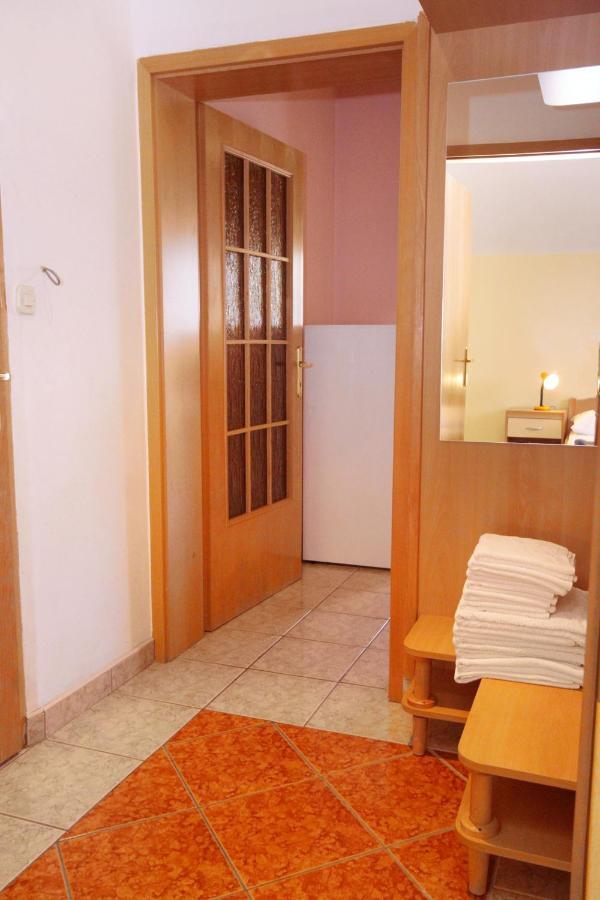 Apartments With A Swimming Pool Jadranovo, Crikvenica - 3238 Bagian luar foto